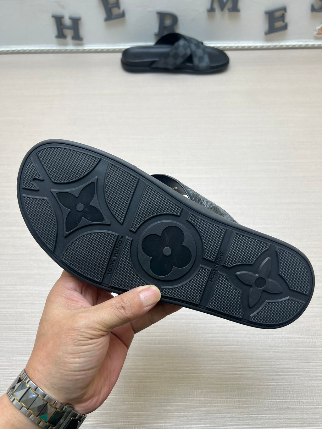 54E59Z Popular slippers