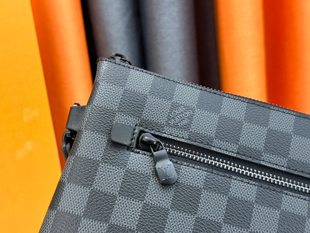 1XE398B Popular   leather bag