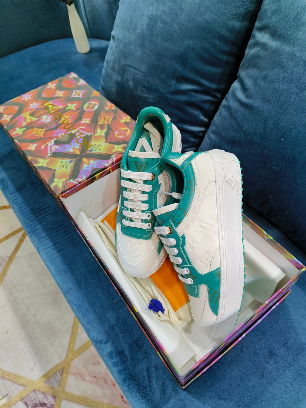 2YE45Z Popular Sneakers