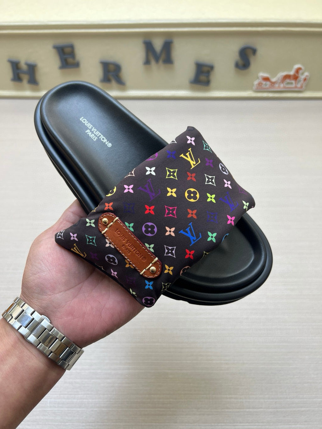 5QE6Z Popular Slippers