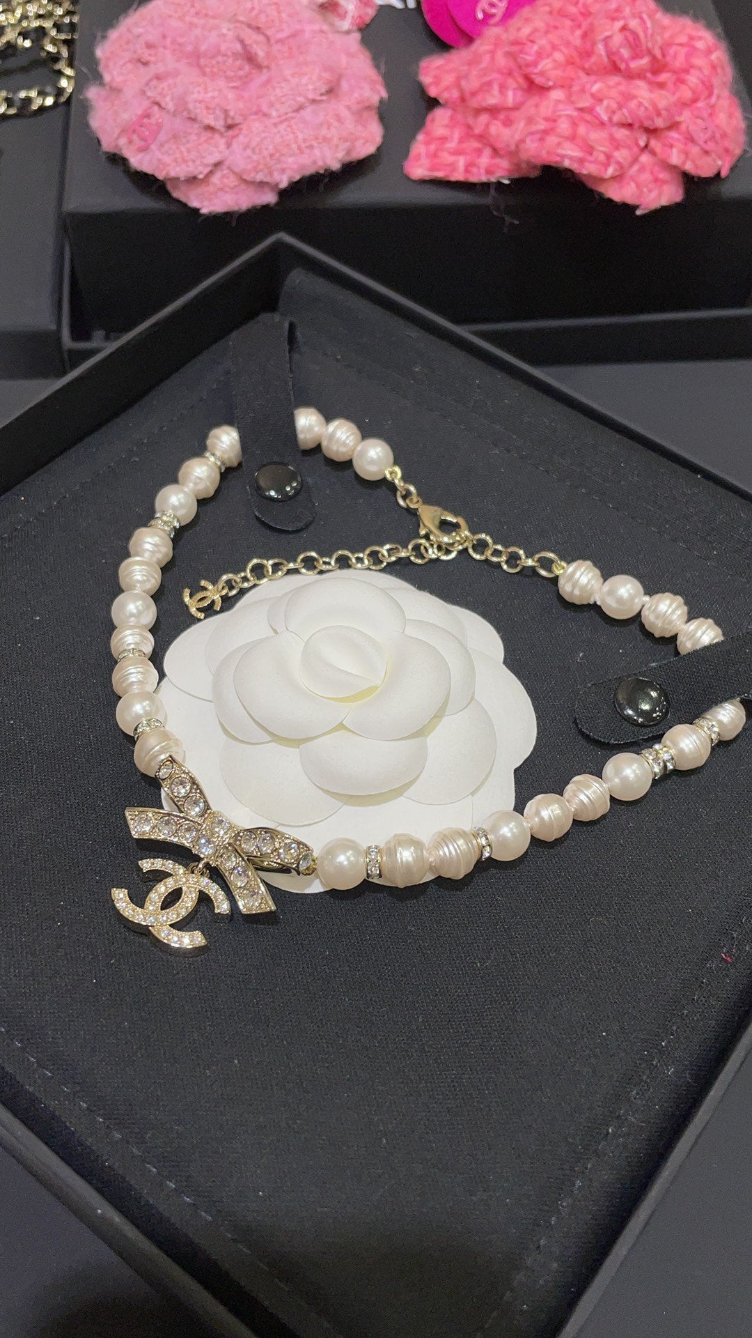 55QC243X Popular Necklace