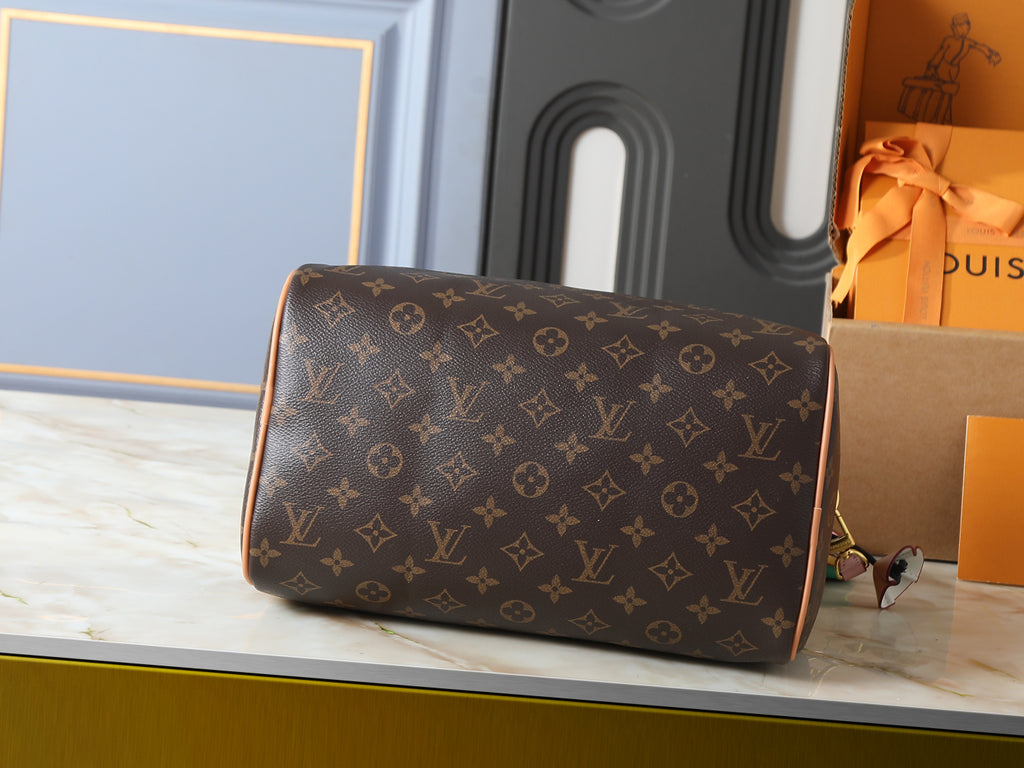 136PE23B Popular leather bag