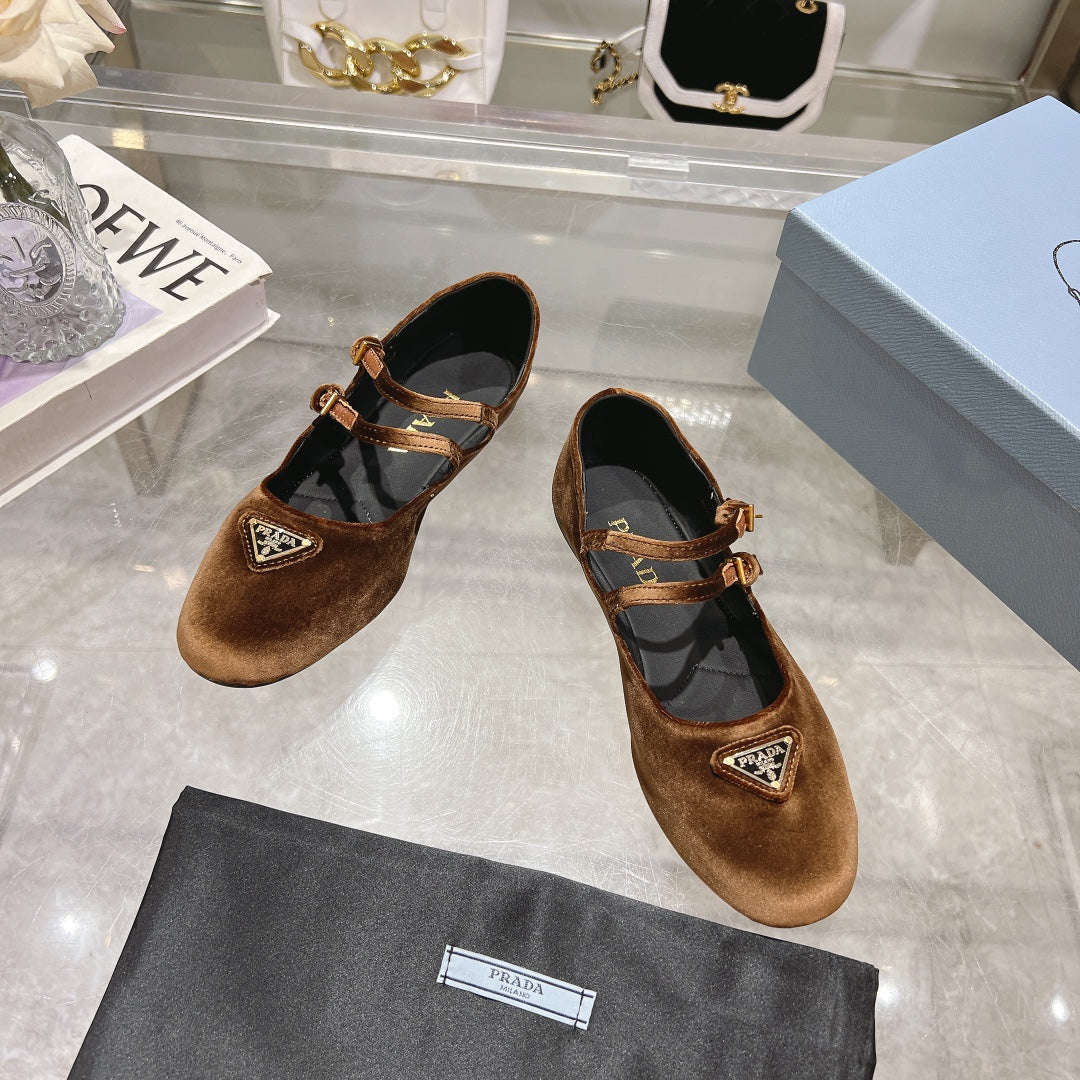 2105QP380Z Popular high-quality Shoes