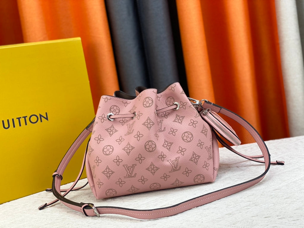 165NE98B Popular   leather bag