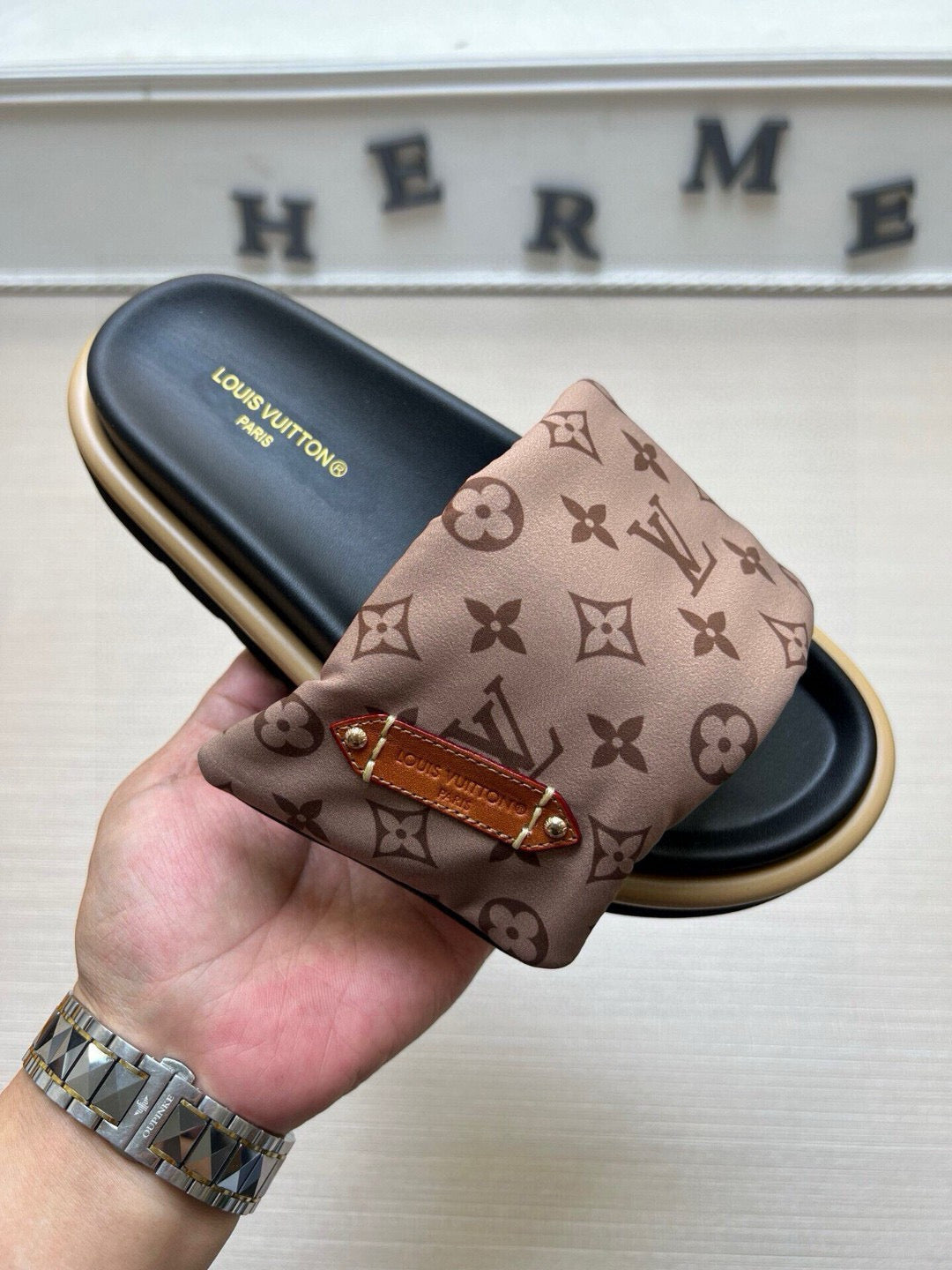 5QE9Z Popular Slippers