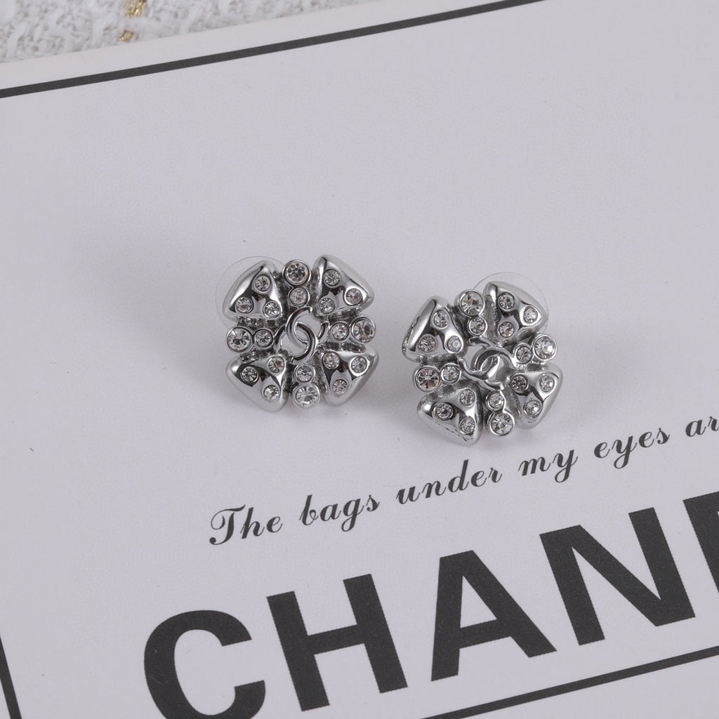 14C1080E Popular Earrings