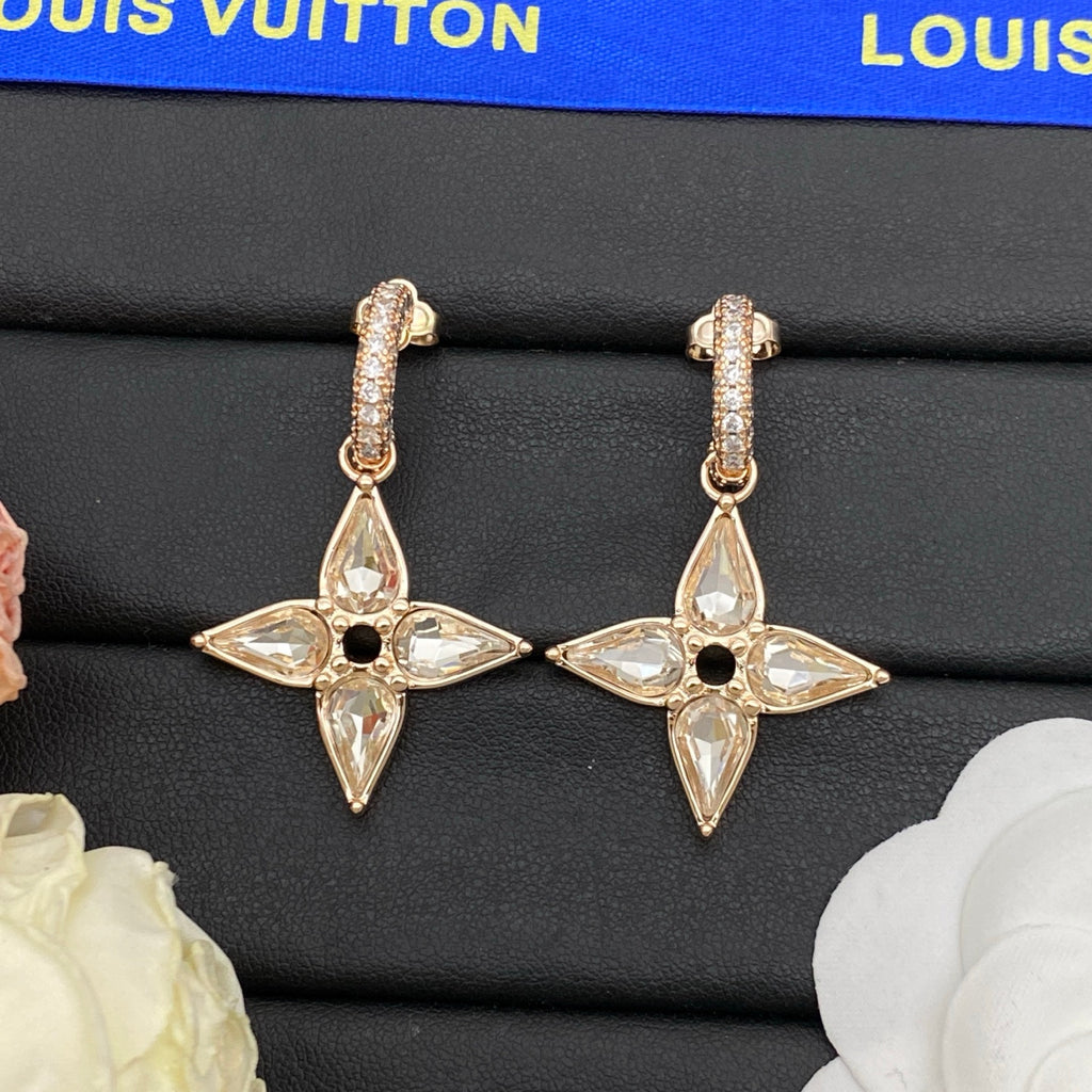 15ZE65E Popular Earrings
