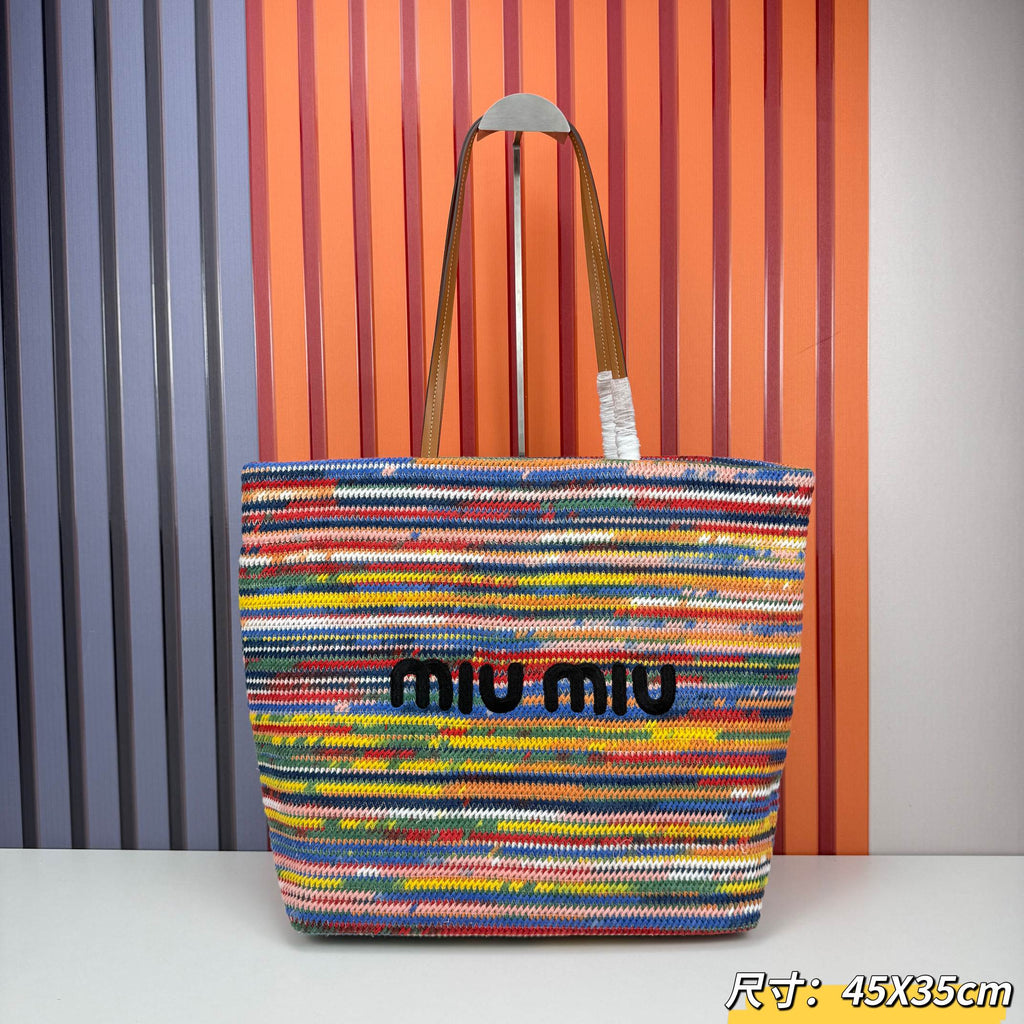 B1P46A165 Popular woven bags
