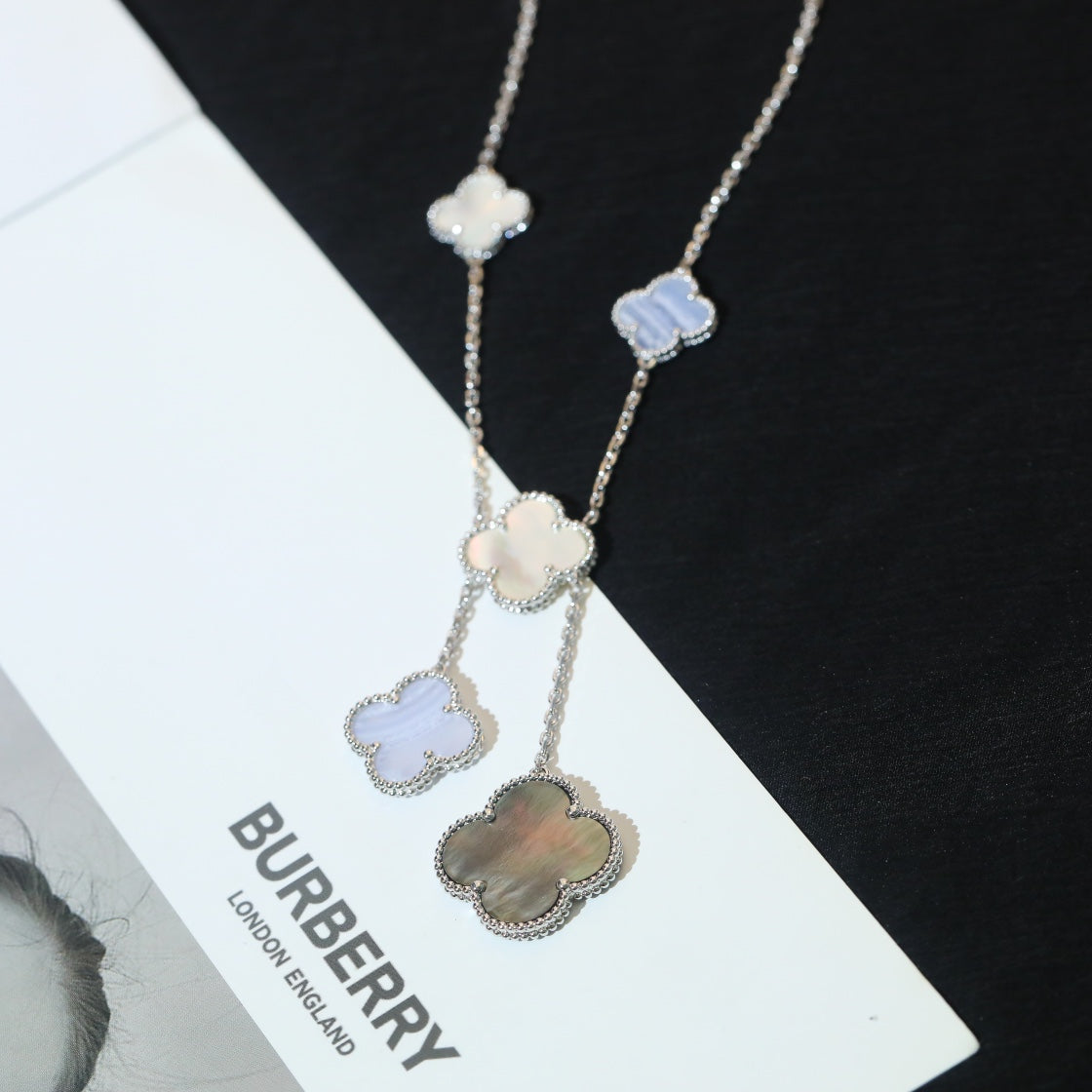 5XVA182K Popular 6 flowers necklaces