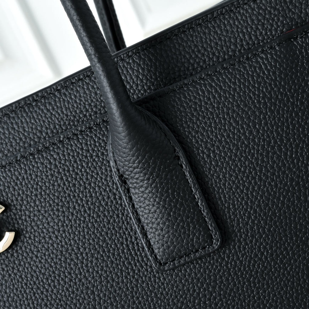 B1P46C178 Popular leather bag