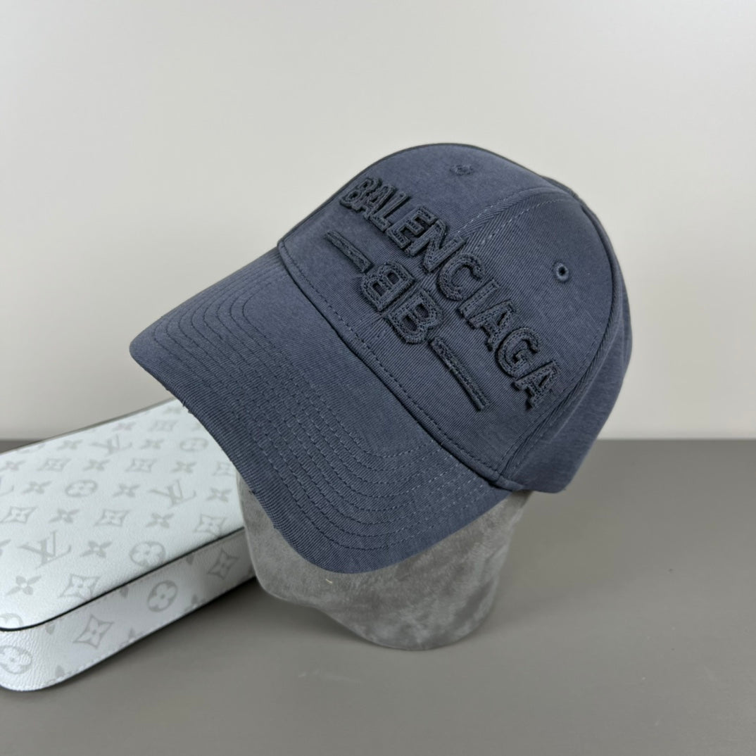 135ZJ532M Popular hats
