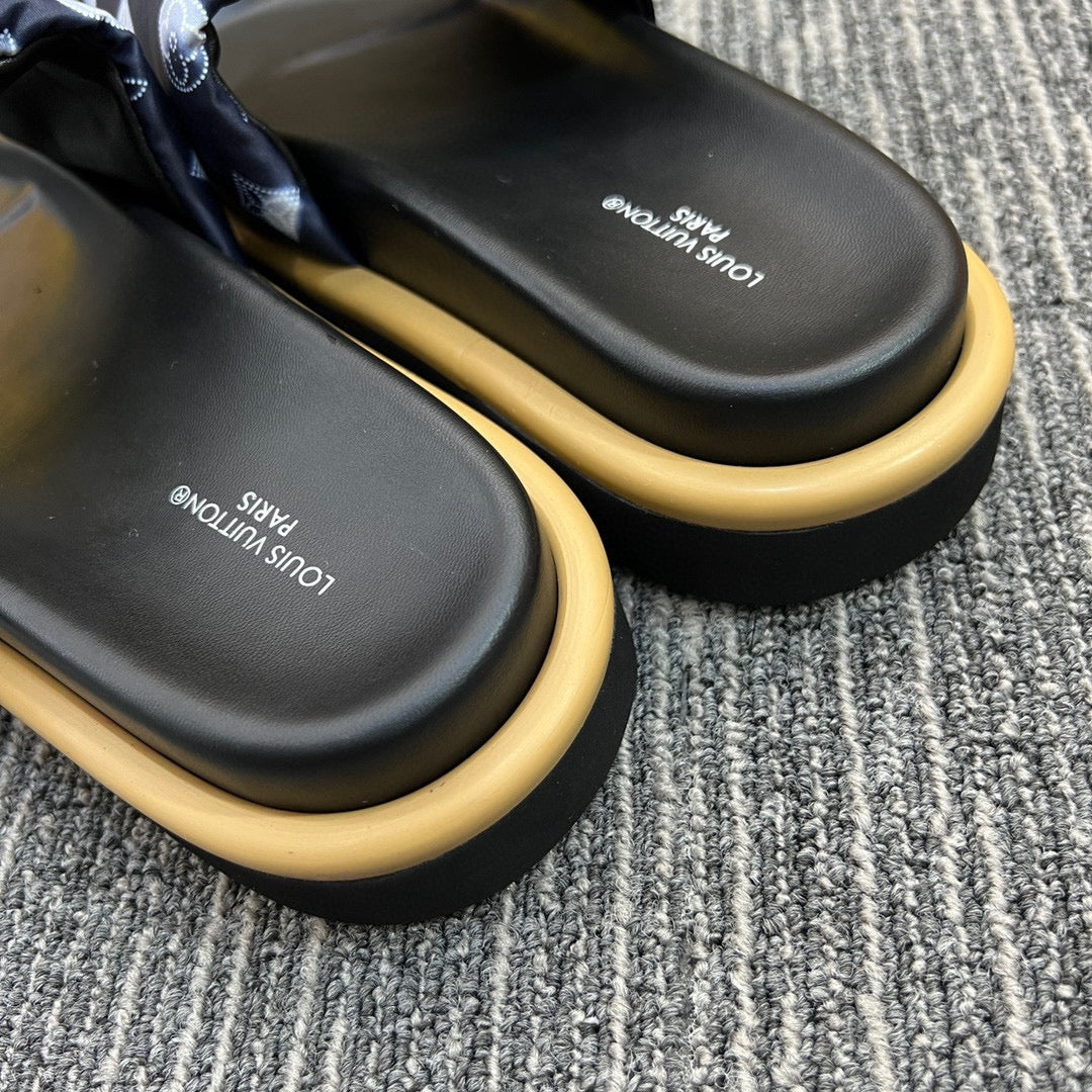5XE118Z Popular leather quality Slippers