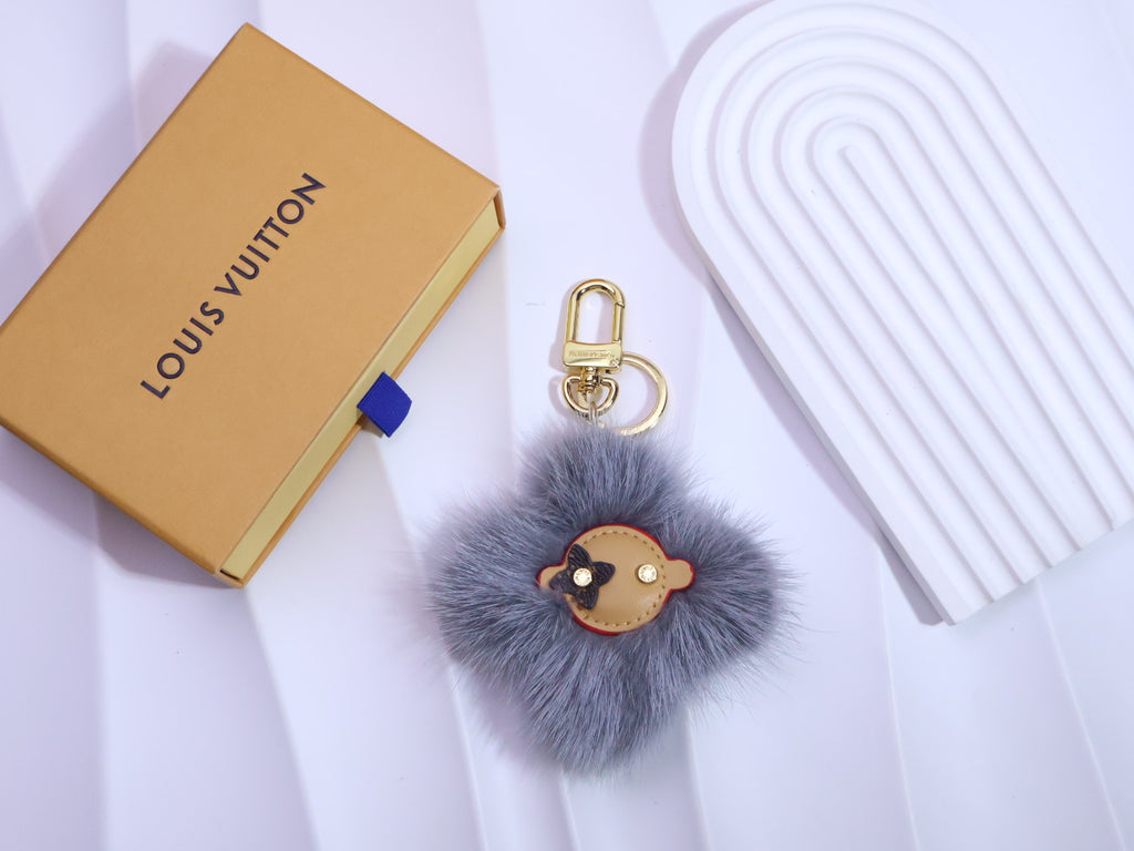 35QE26A Popular bag 's charms accessories