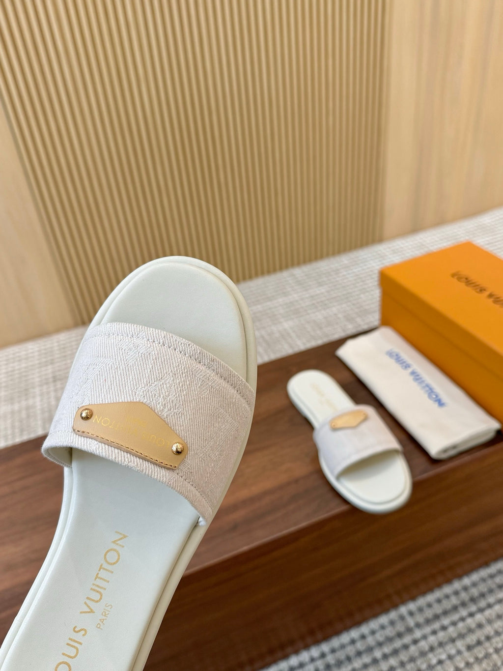 245RE3Z Popular high-quality shoes