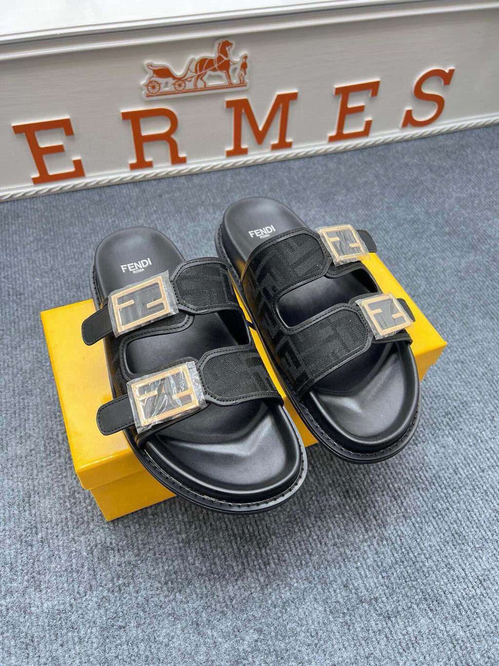 54F38Z Popular slippers