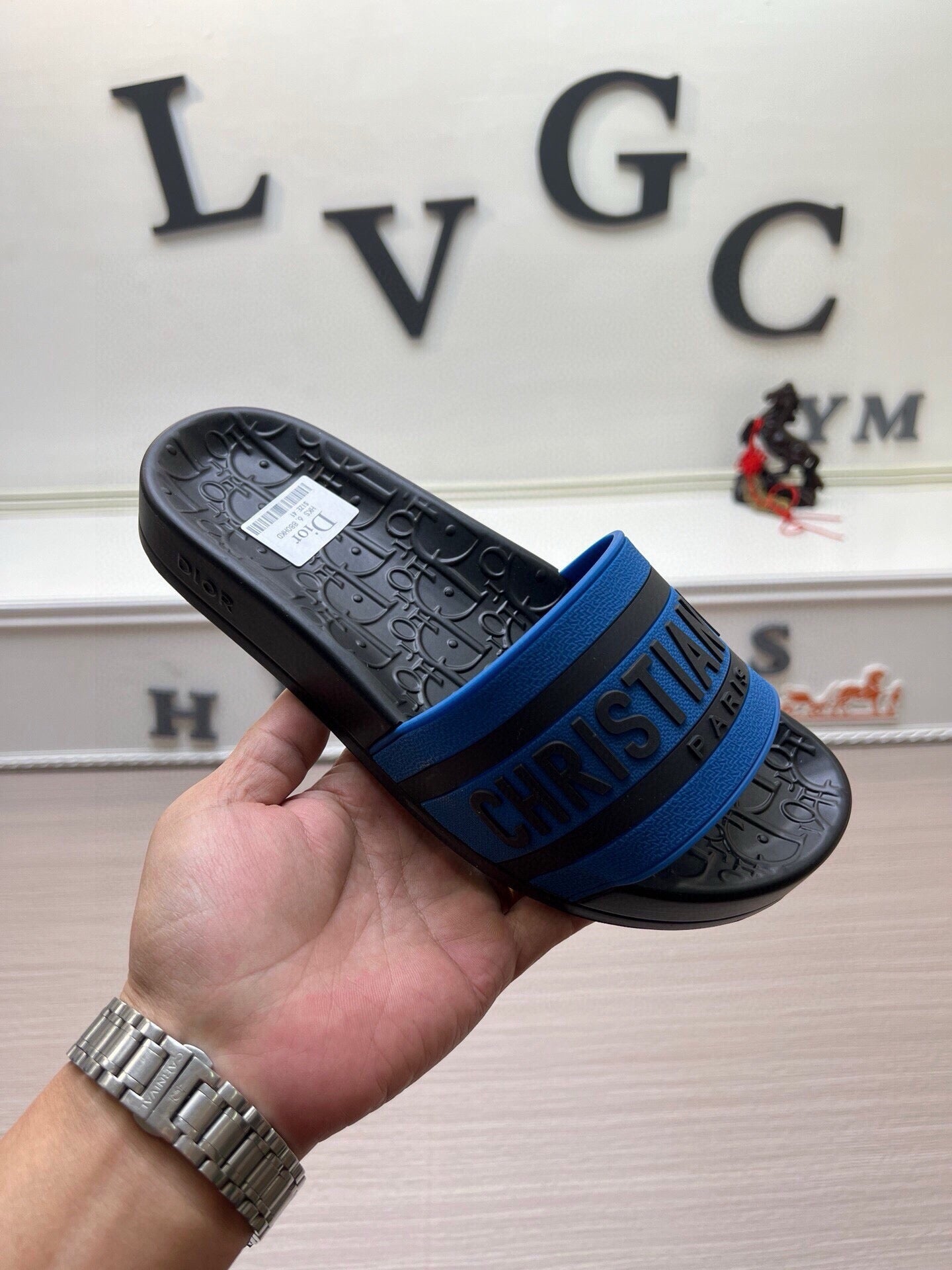 5LD212Z Popular Slippers
