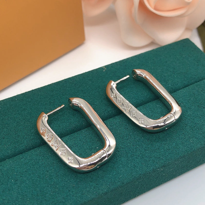 3E107E Popular   Earrings
