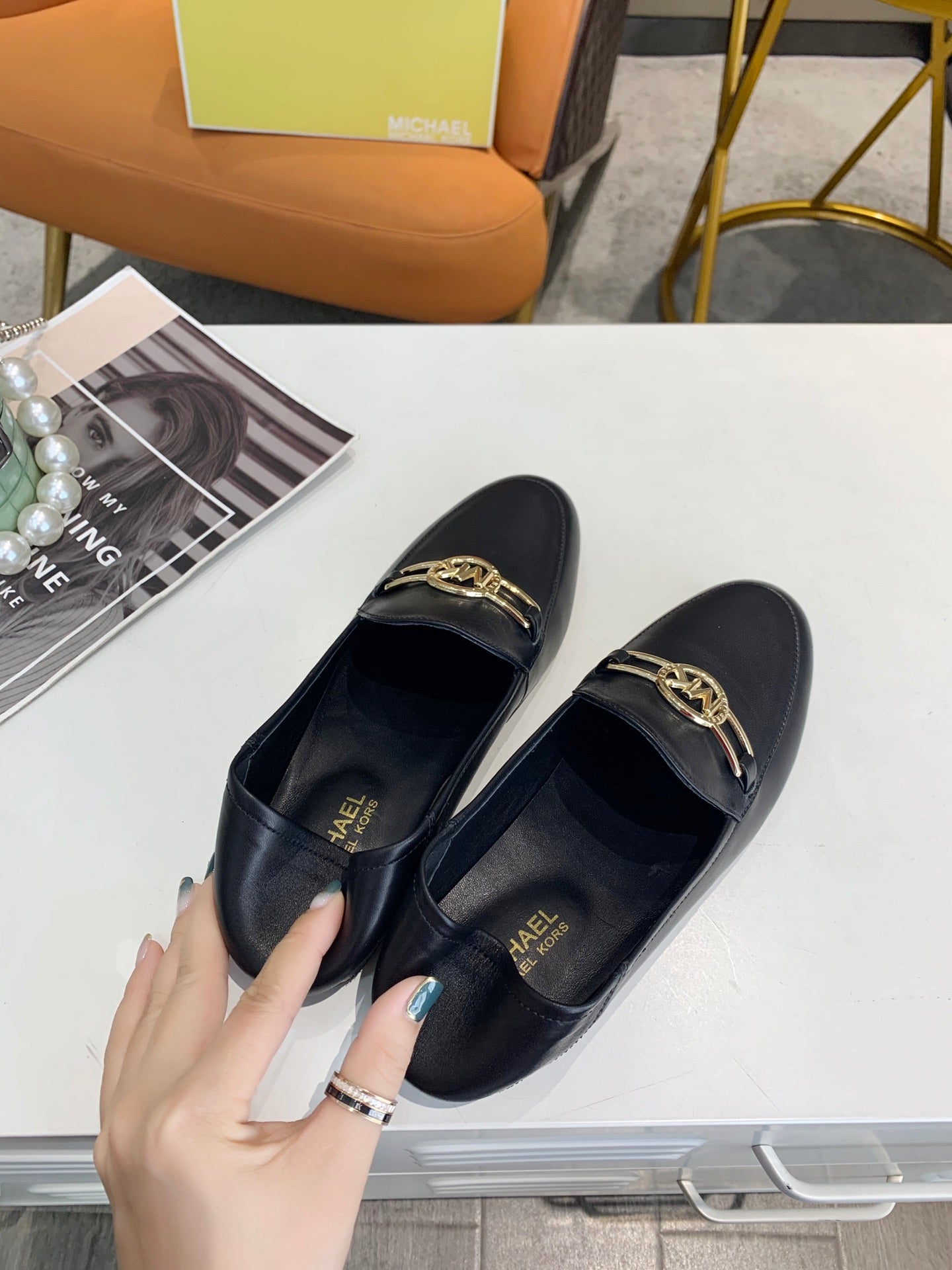 2105QA185Z Popular high-quality leather shoes