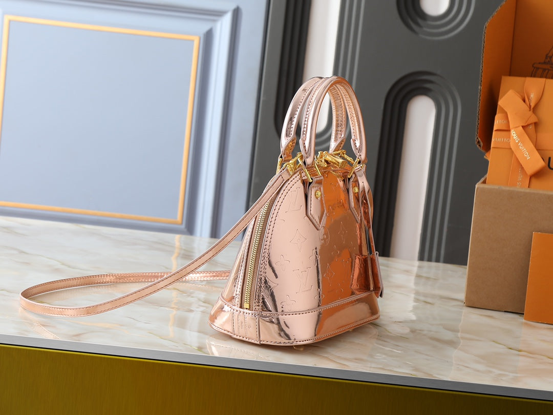 146PE96B Popular leather bag