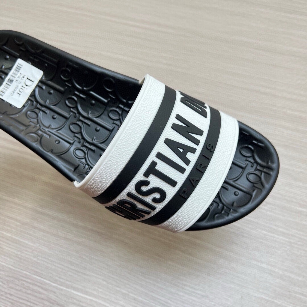 5LD212Z Popular Slippers