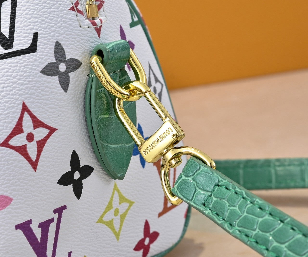 155NE74B Popular   leather bag