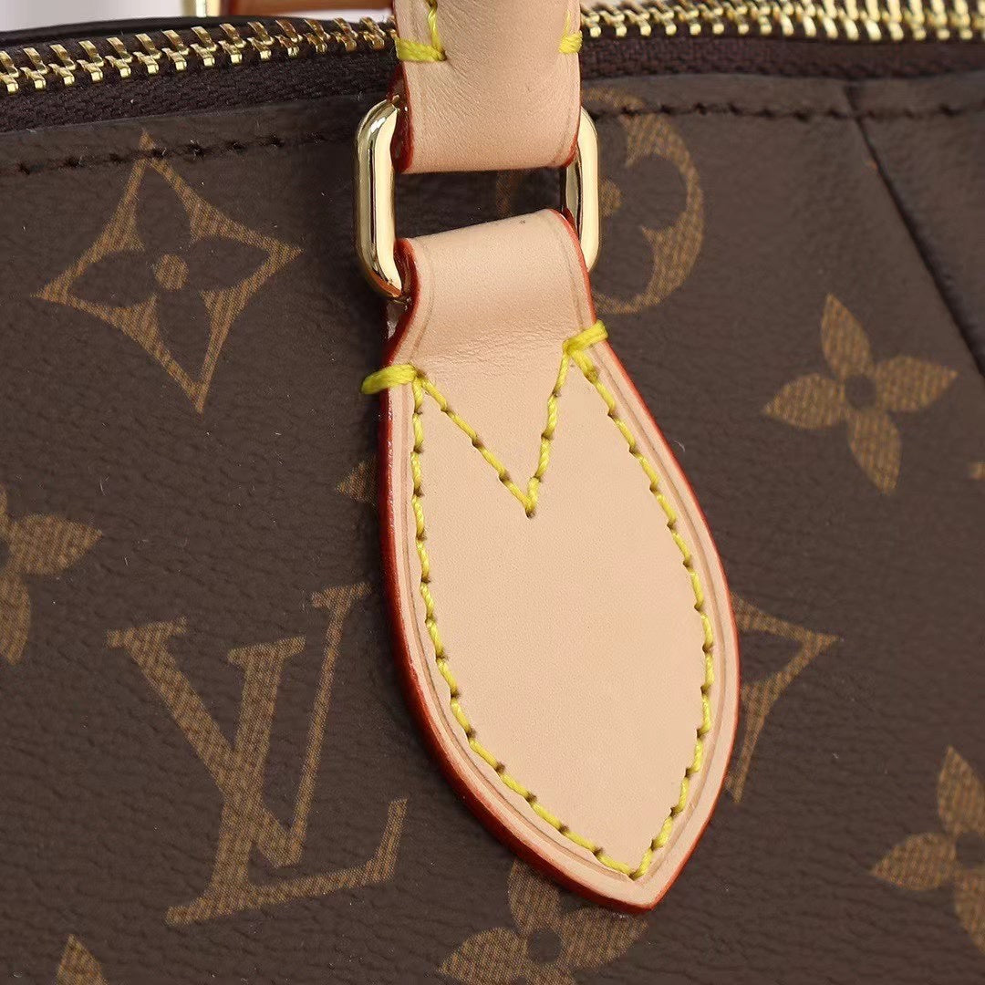 2XE351B Popular    leather bag 