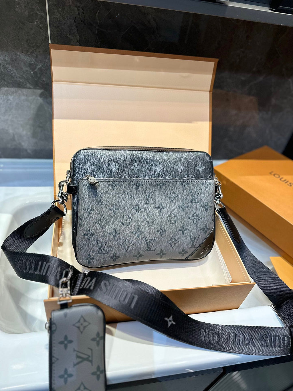 6XE232B Popular  leather bag 