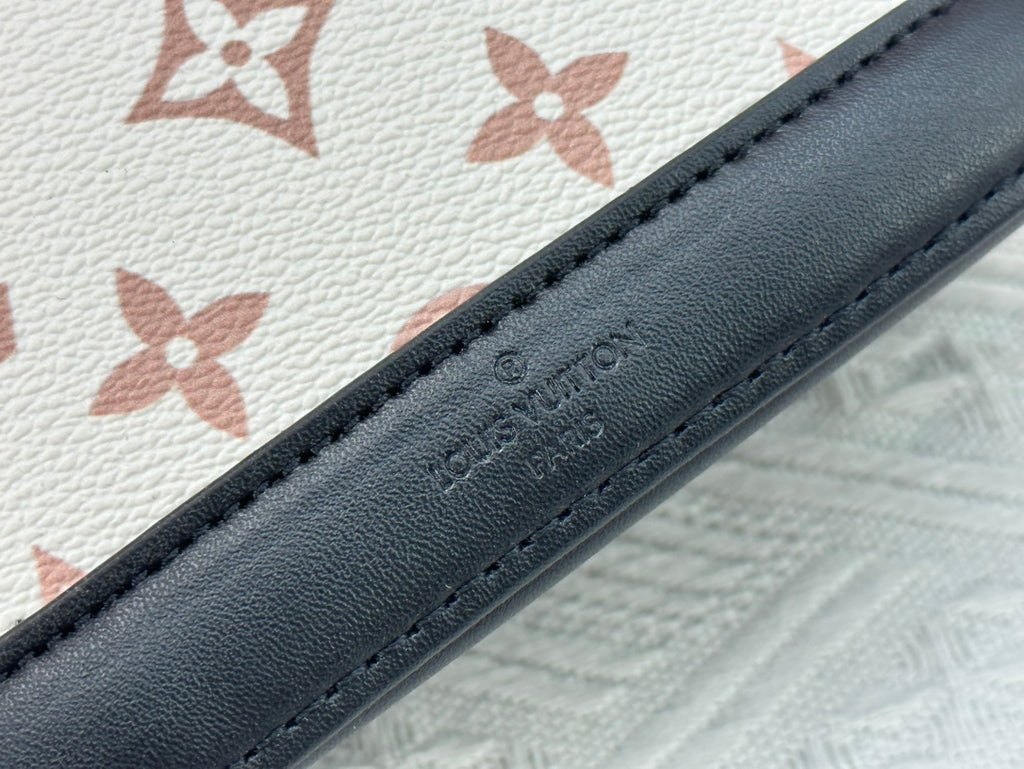 155XE20B Popular leather bag