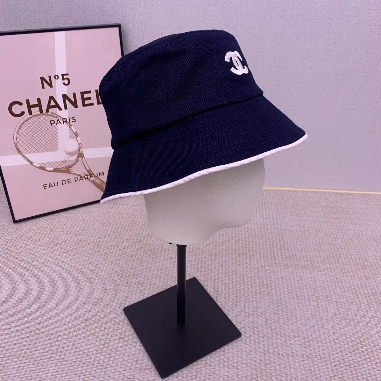 145QC41M Popular hats