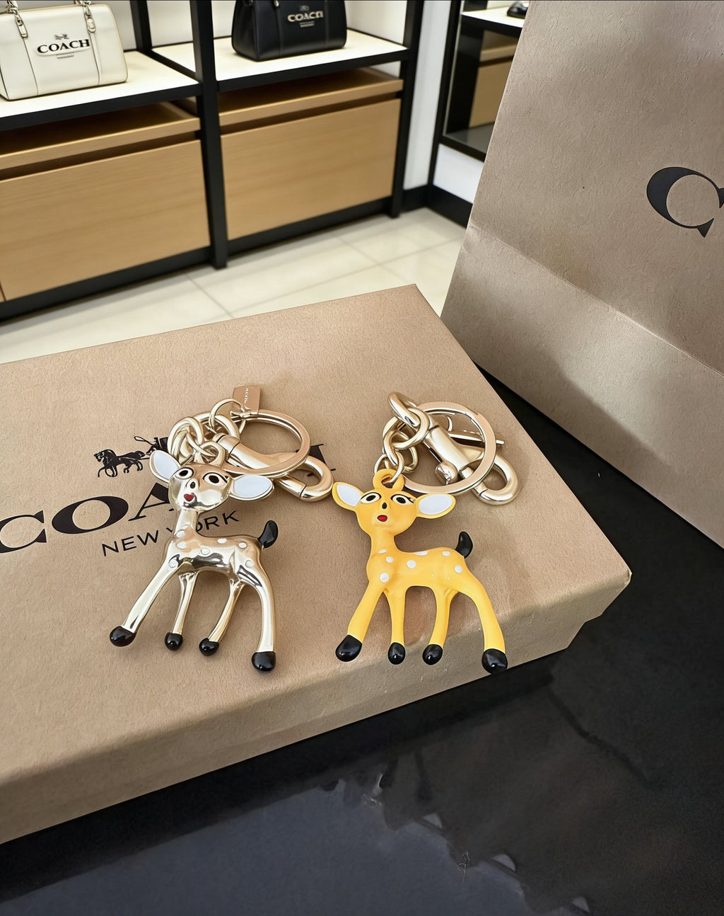 336BA24A Popular bag 's charms accessories
