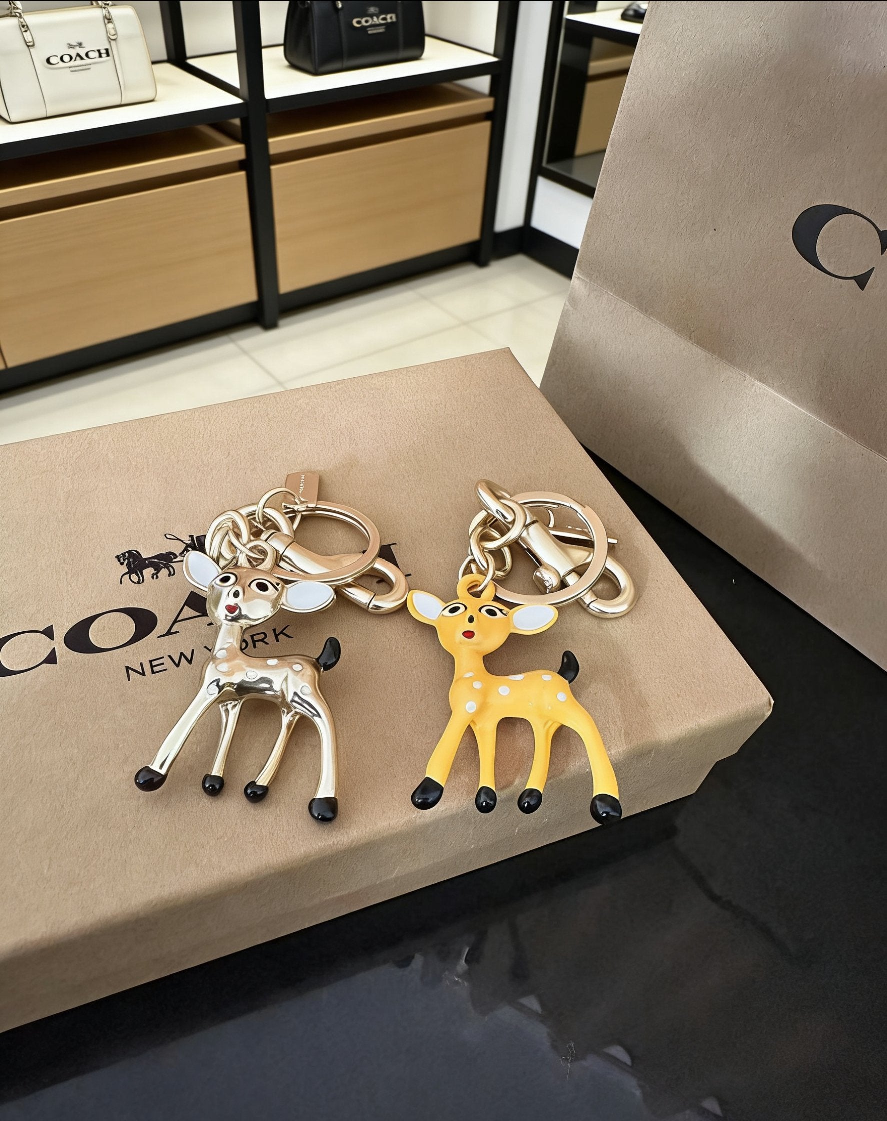 336BA24A Popular bag 's charms accessories