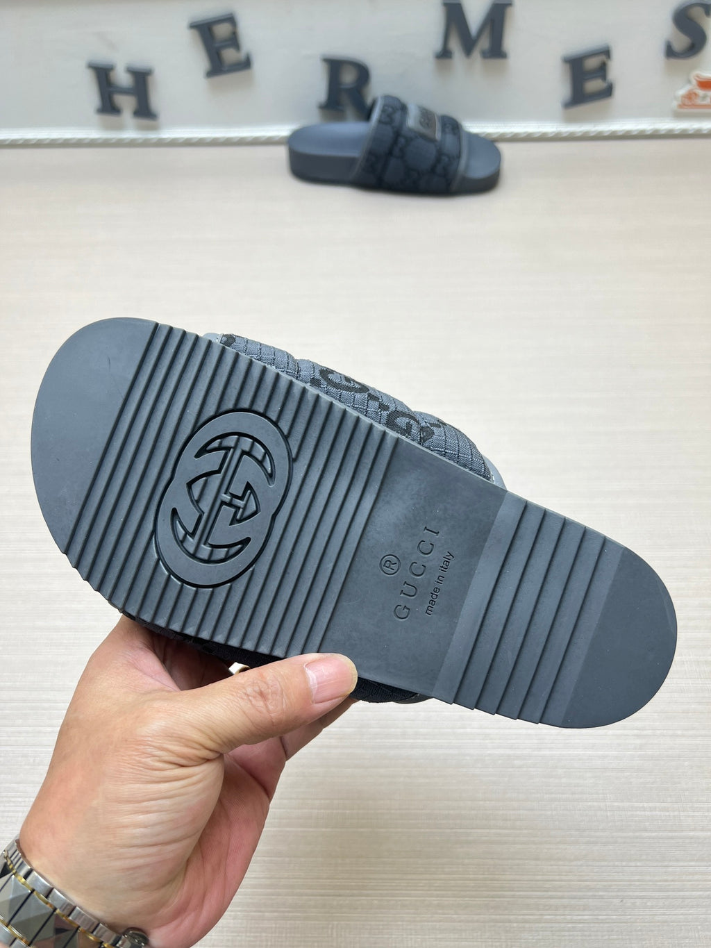 54B49Z Popular slippers