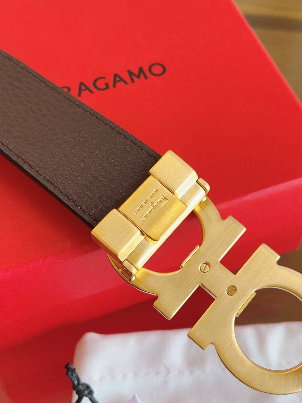 P1Q115A33 Popular High quality belt With full package