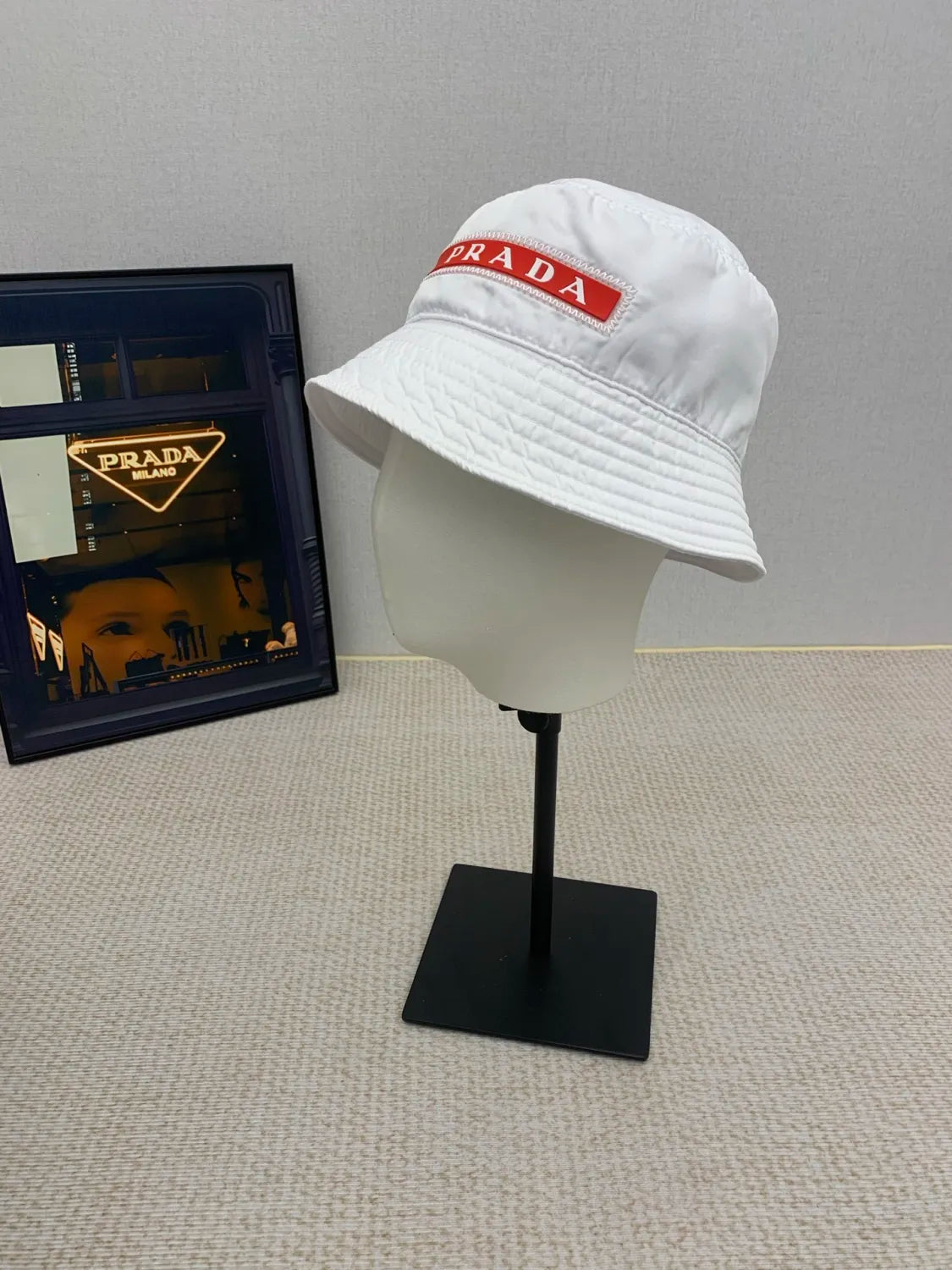 145QP6M Popular  hats
