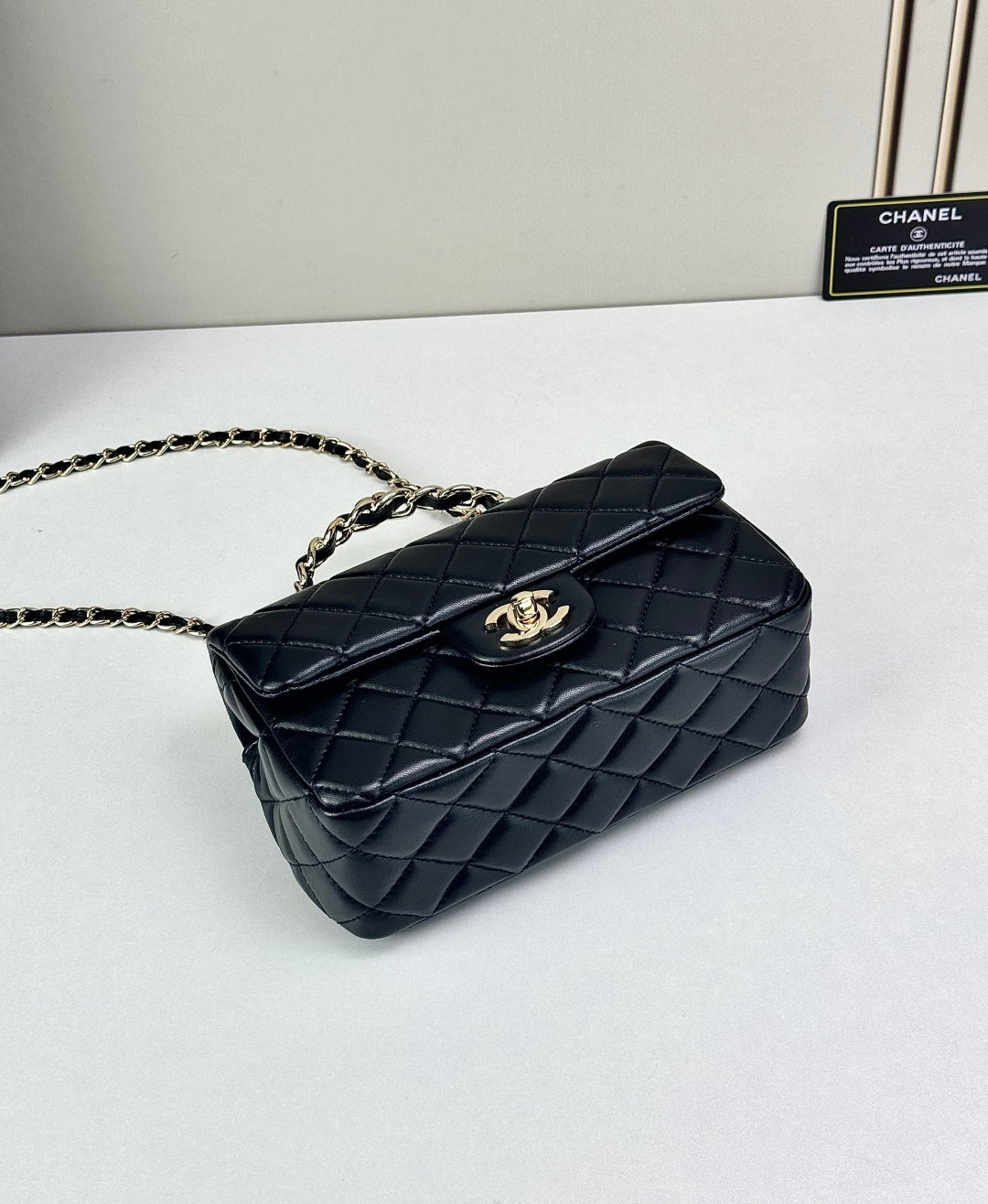 B1X66C5 Popular high-quality leather bag