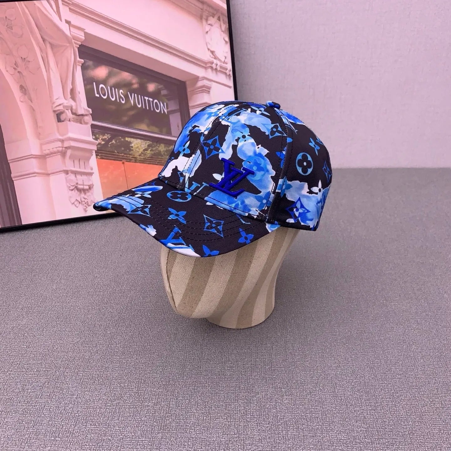145ZE562M Popular  hats