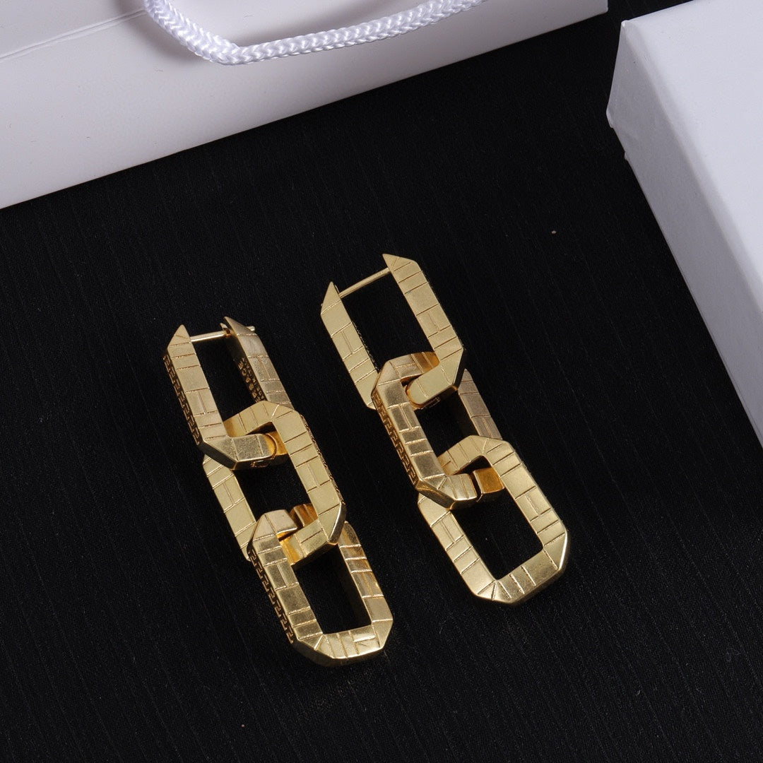 14V502X  Popular     Earrings Bracelets  Necklaces