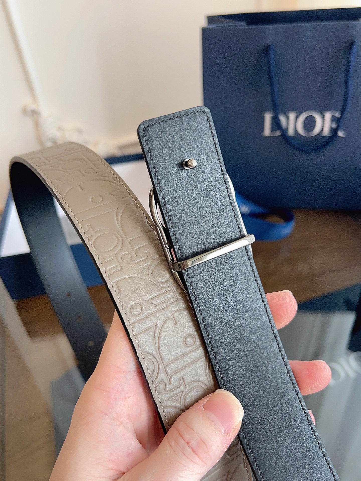 1115QD4P Popular High quality belt With full package