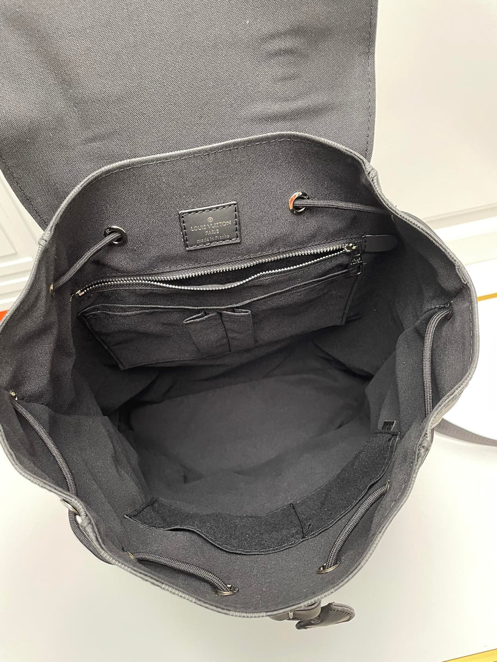 1WE68B Popular  leather Backpacks