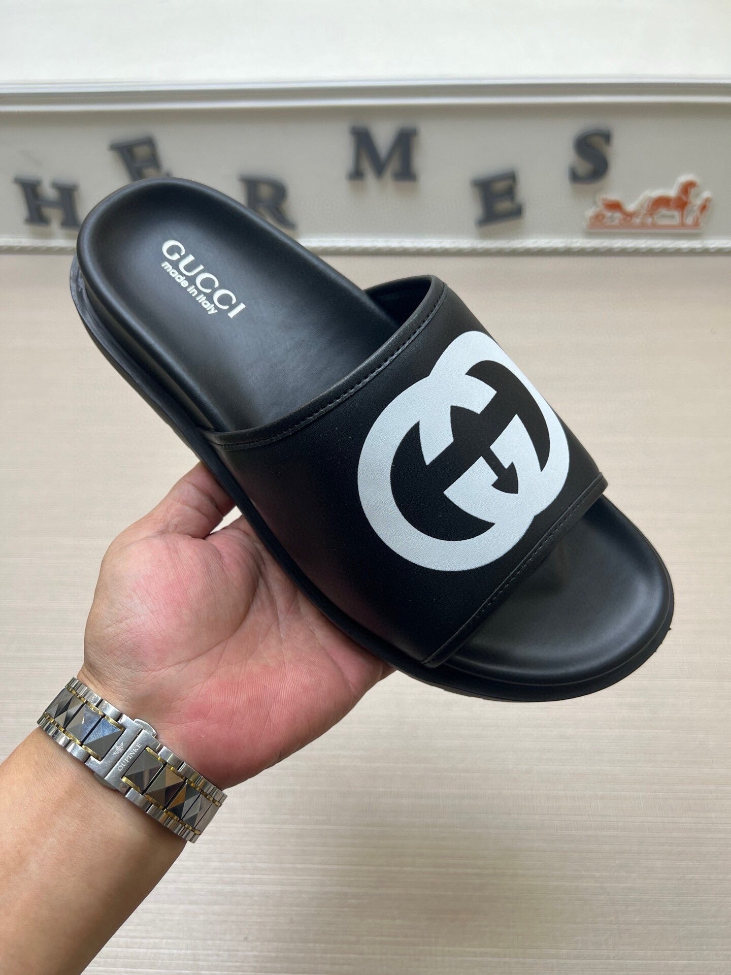 5WB241Z Popular Slippers