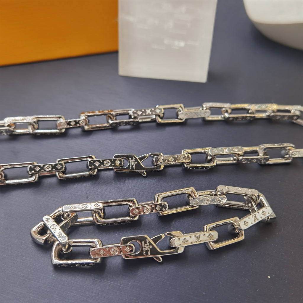 1YE352X  Popular   Bracelets Necklaces
