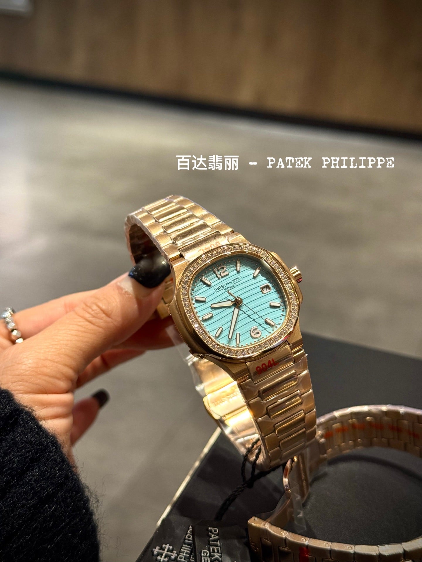 136NA9L  Popular Watches