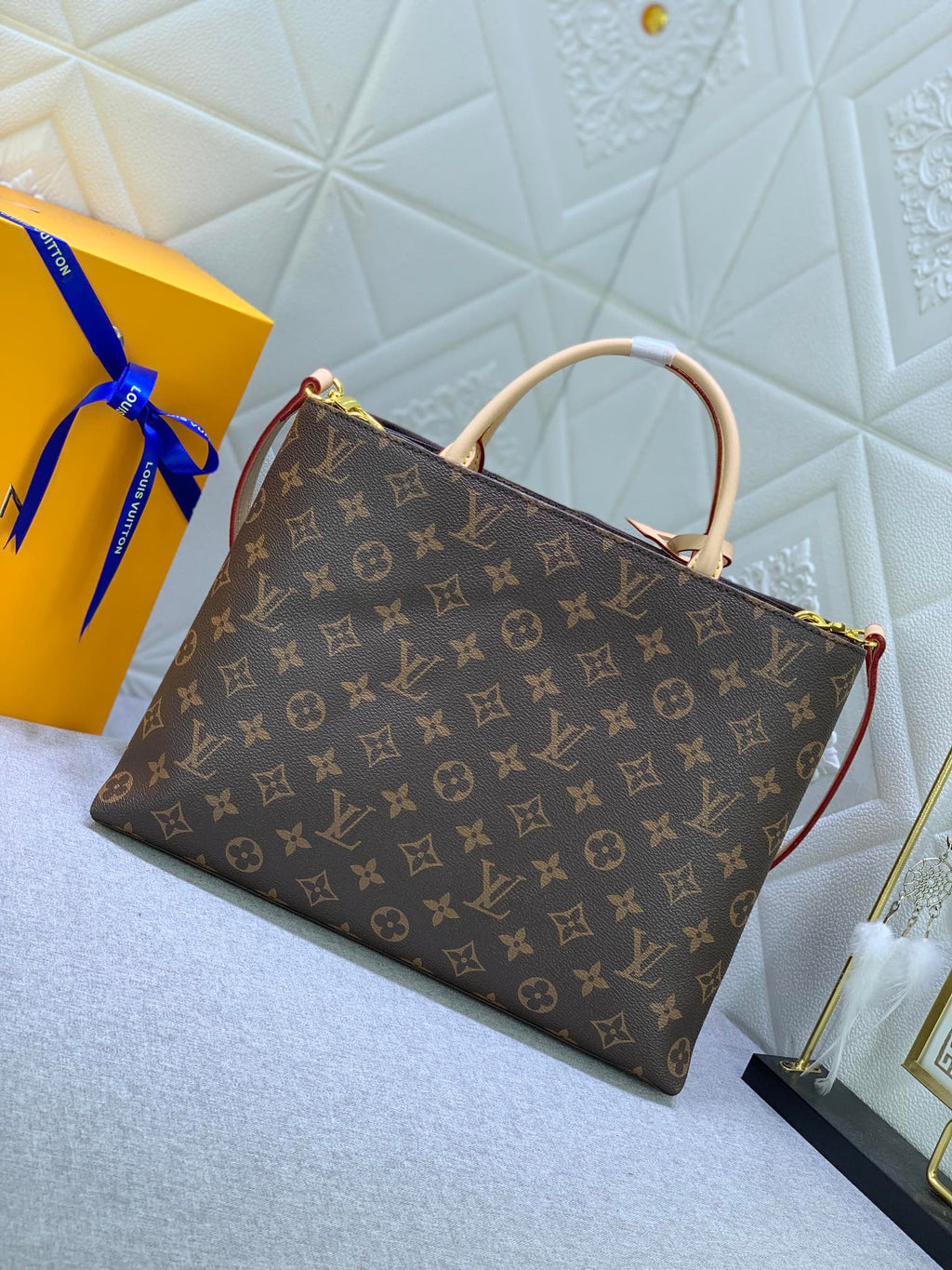 2XE330B Popular   leather bag 