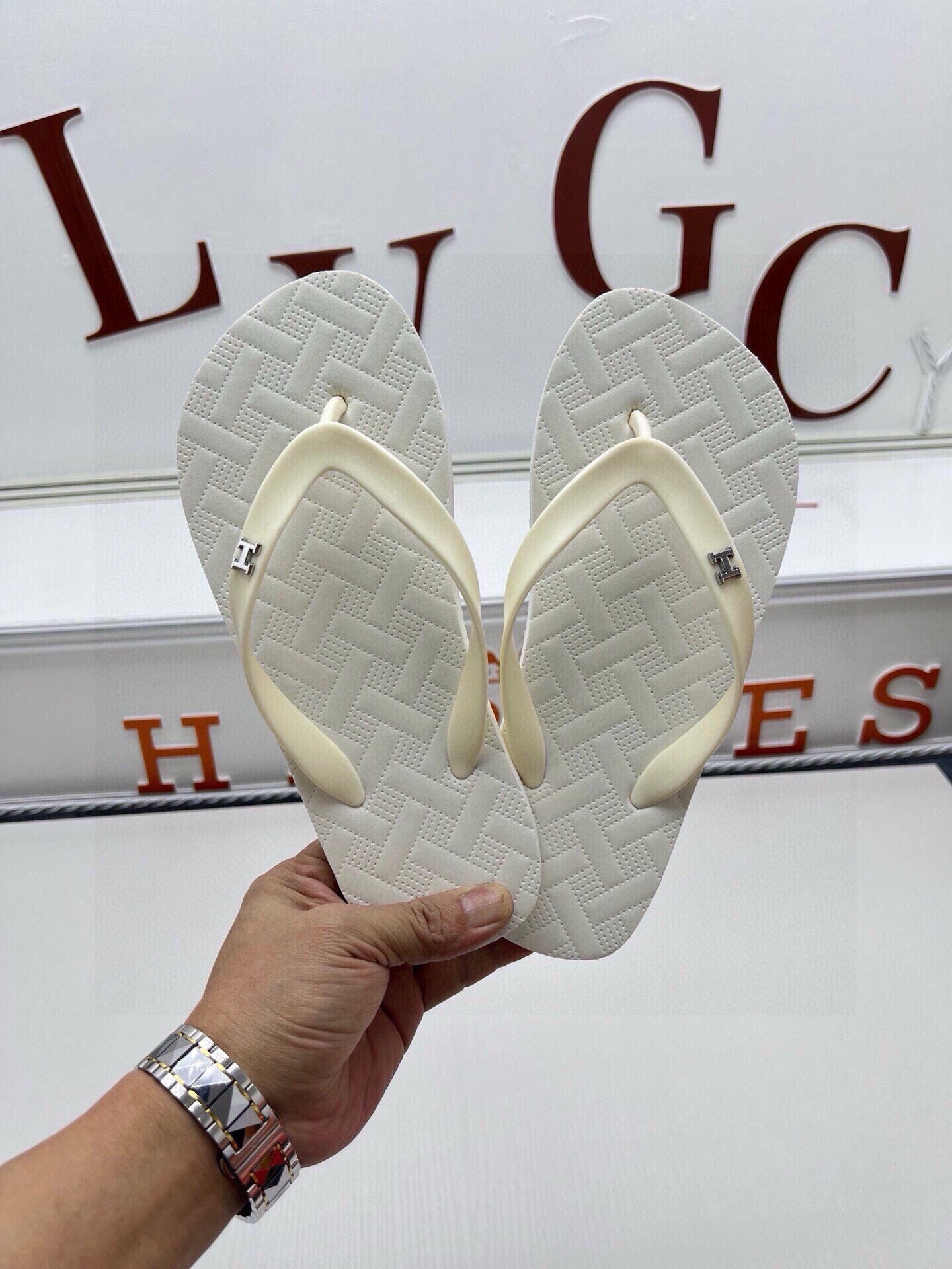 535ZH296Z Popular Slippers