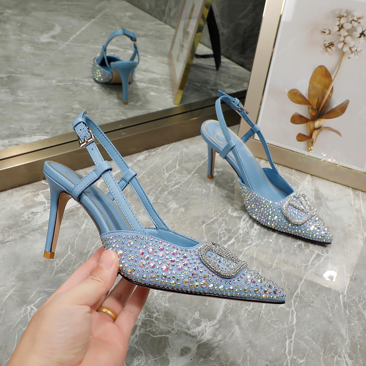 245RVL13Z Popular leather  High heels