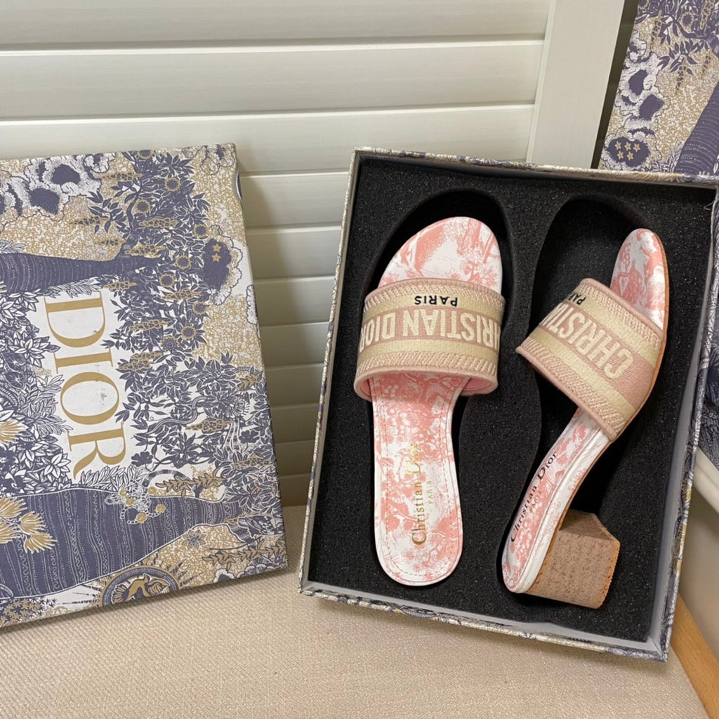 14D64Z Popular sandals