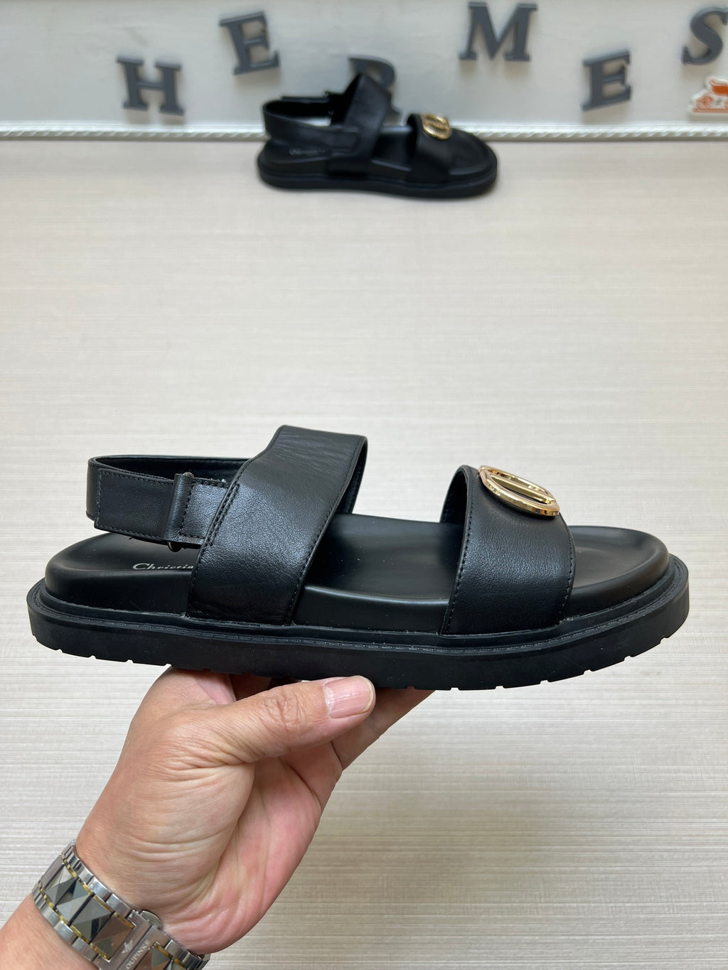 54D115Z Popular slippers