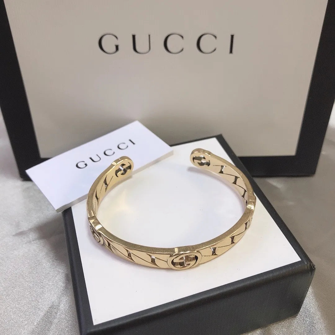14C342K  Popular Bracelets