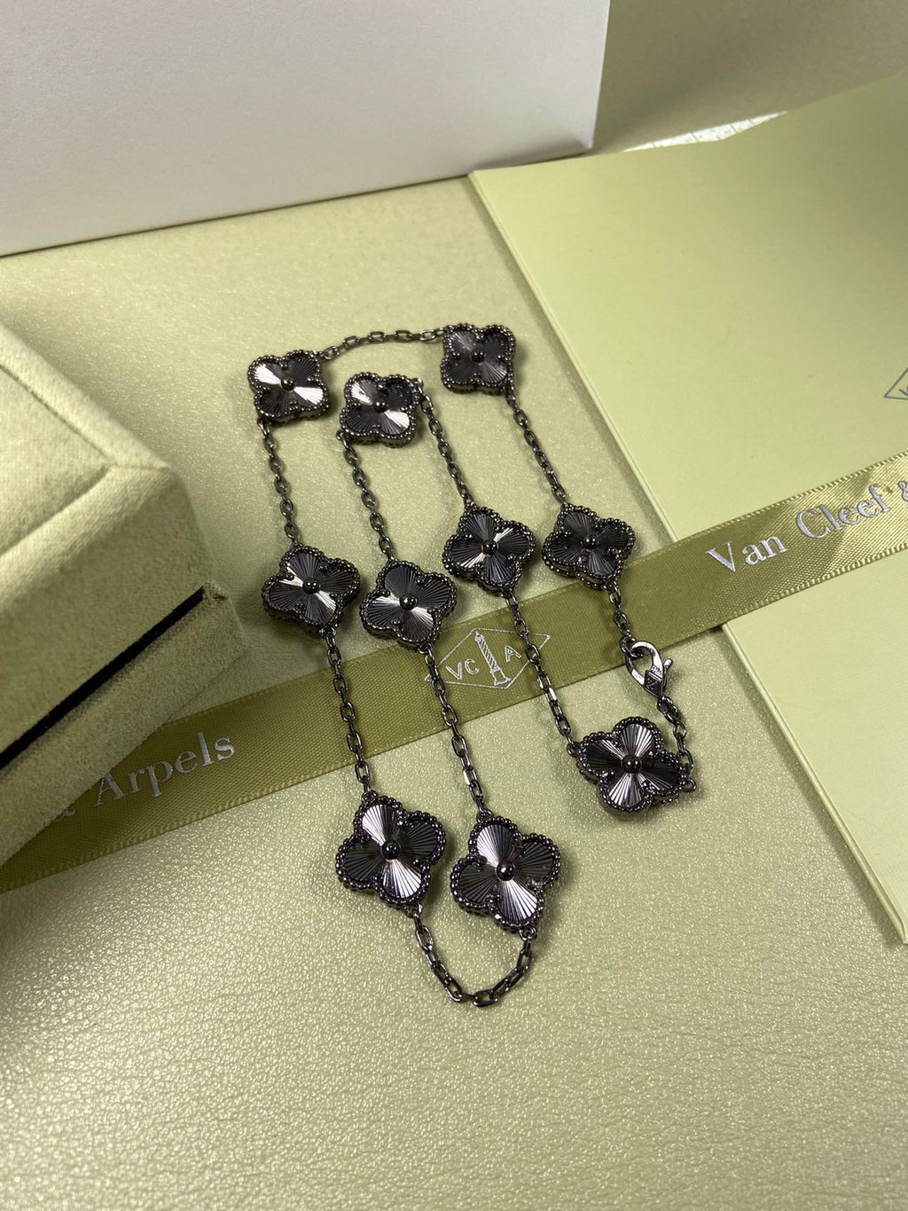 5XVA185K  Popular rings,earrings, bracelets,necklaces