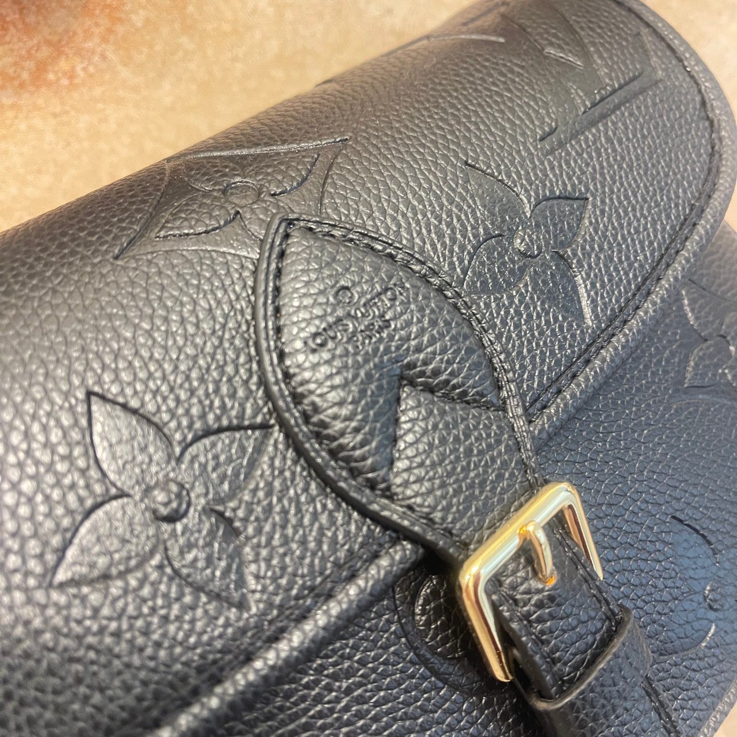 2XE028B Popular leather bag 